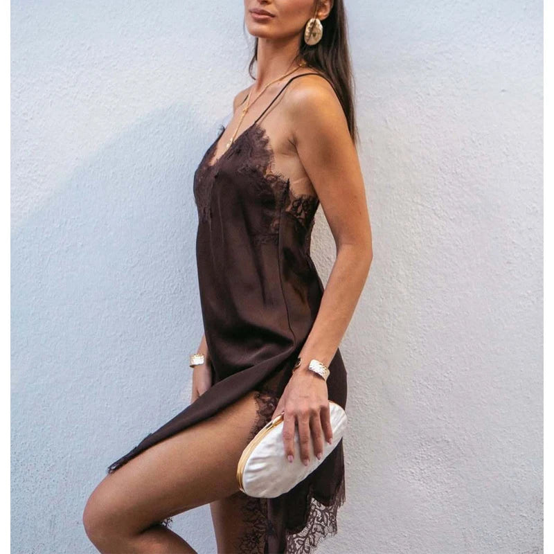 Vestido mini de encaje